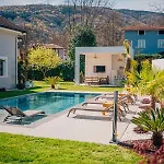 Villa Terra House *
