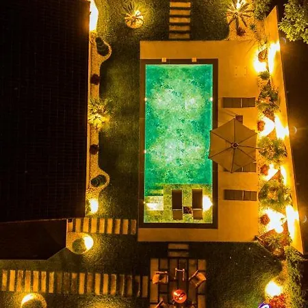 Terra House Сапанча