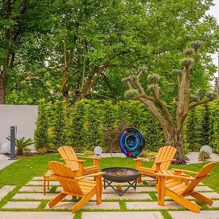 Terra House Сапанча