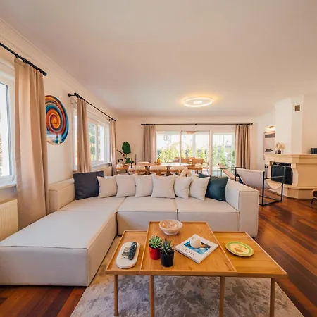 Terra House * Сапанча